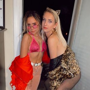 Meet your Posher, Carly